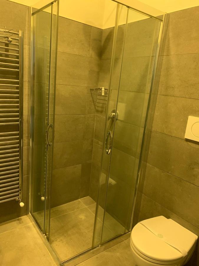 Palazzo 41 Rental Rooms San Pietro Vernotico Esterno foto